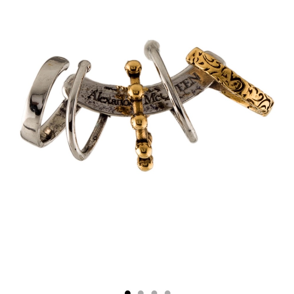 Alexander McQueen ear cuff